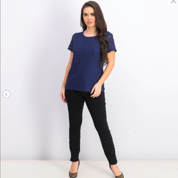 Market & Spruce Hans Crochet Front Mixed Material Top in Navy Blue - Picture 10 of 13